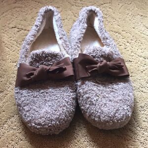 FLAT SHOES FAUX FUR SIZE 7